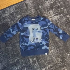 Gap Sweatshirt